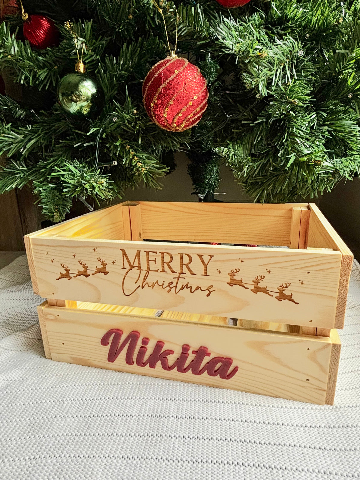 Engraved Crate - Double Reindeer