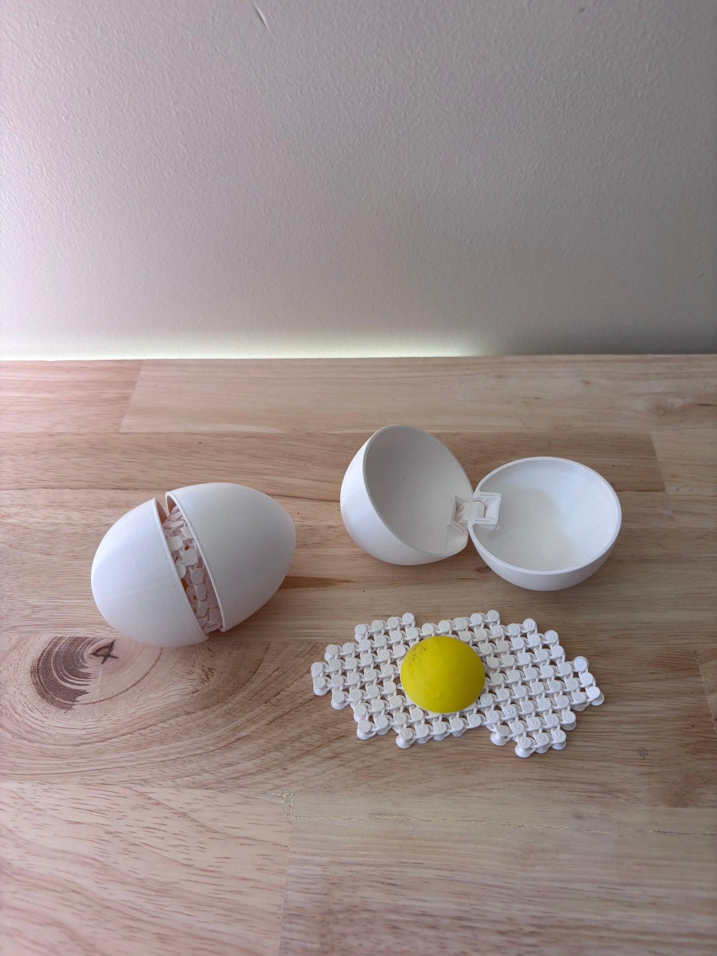 2 Pack Breakable Eggs