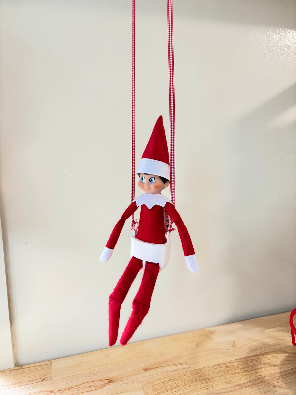 Elf On The Shelf - Swing