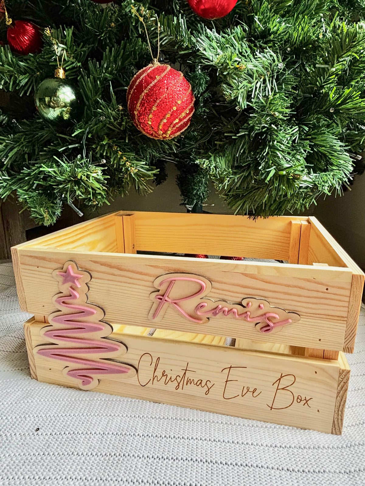 Engraved Crate - Squiggle Christmas Tree